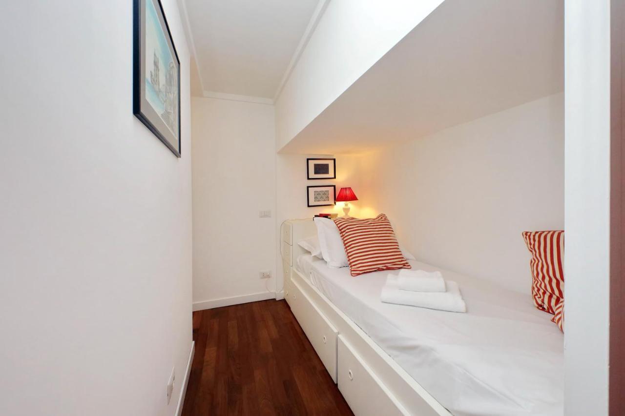 רומא 4Bnb - Serpenti Delightful Apartment מראה חיצוני תמונה