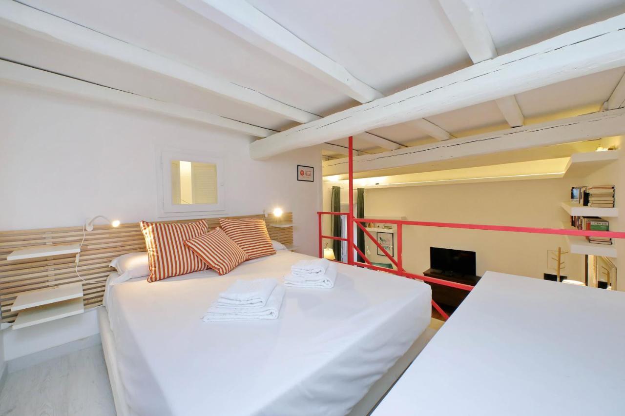 רומא 4Bnb - Serpenti Delightful Apartment מראה חיצוני תמונה