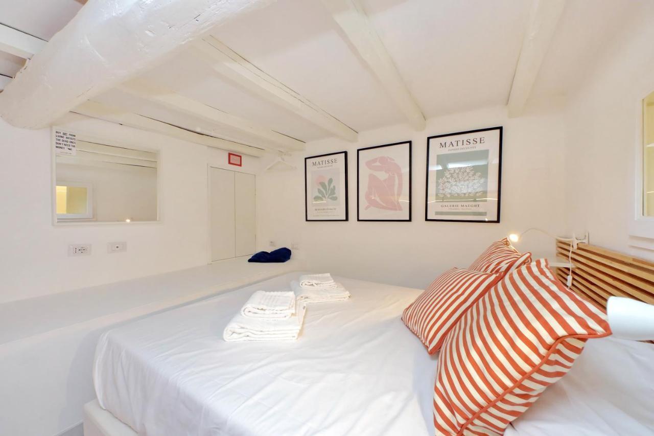 רומא 4Bnb - Serpenti Delightful Apartment מראה חיצוני תמונה