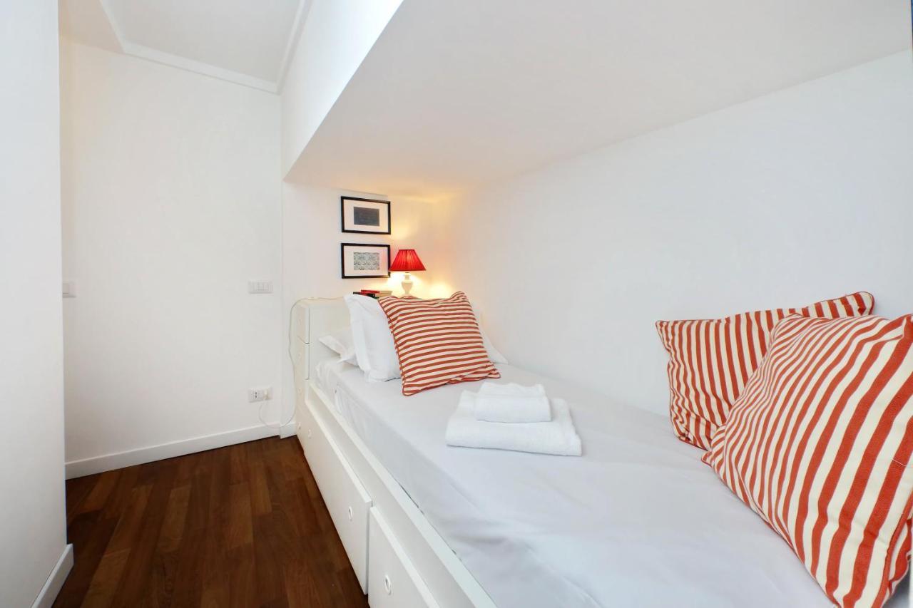 רומא 4Bnb - Serpenti Delightful Apartment מראה חיצוני תמונה