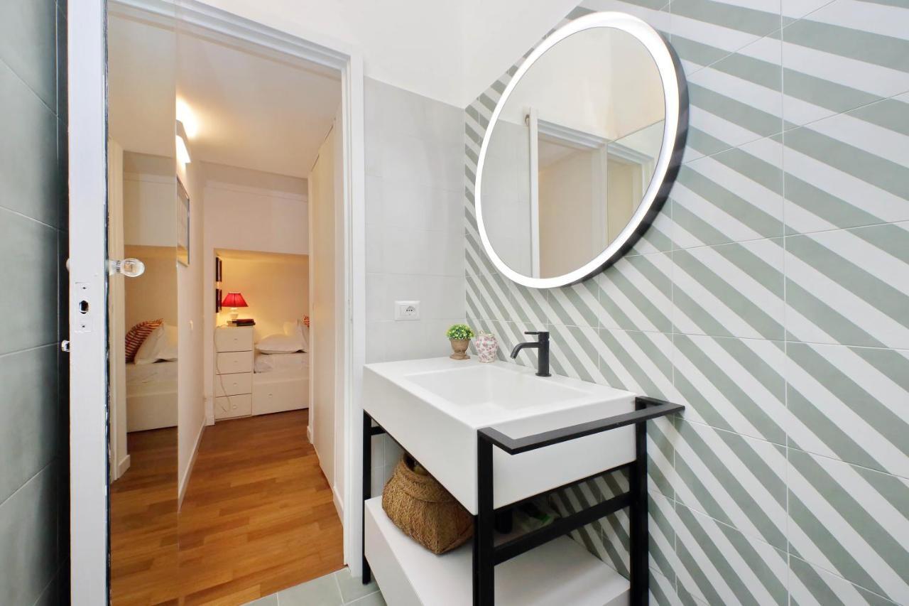 רומא 4Bnb - Serpenti Delightful Apartment מראה חיצוני תמונה