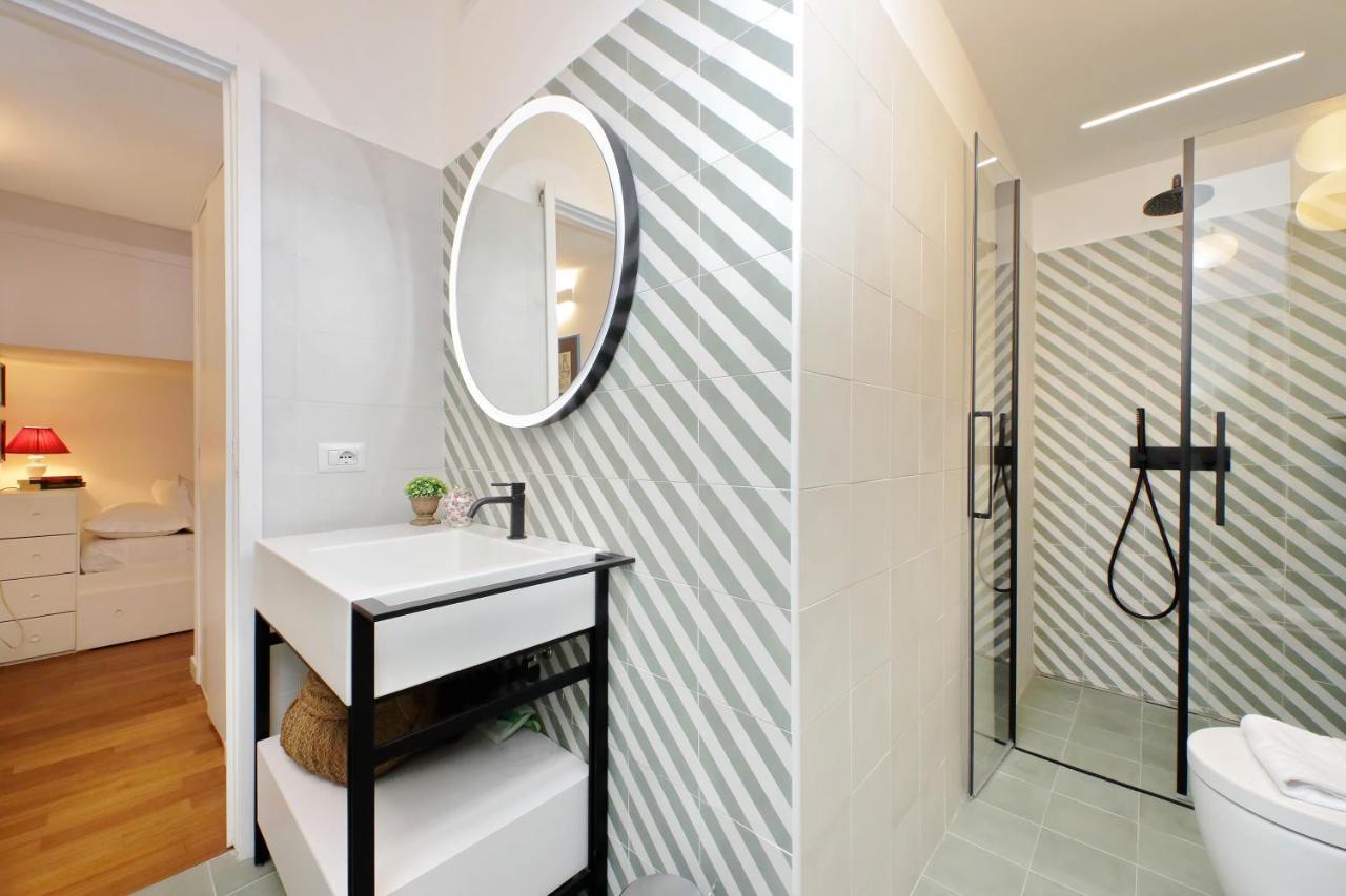 רומא 4Bnb - Serpenti Delightful Apartment מראה חיצוני תמונה
